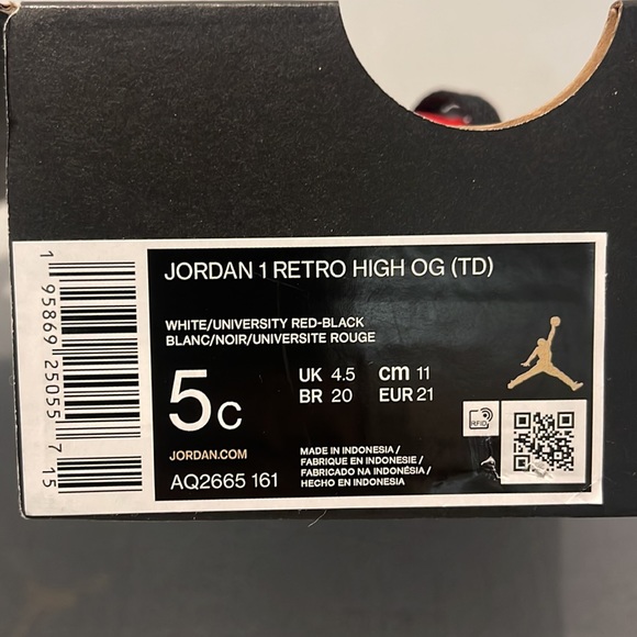 Jordan 1 Retro High OG - Picture 6 of 7